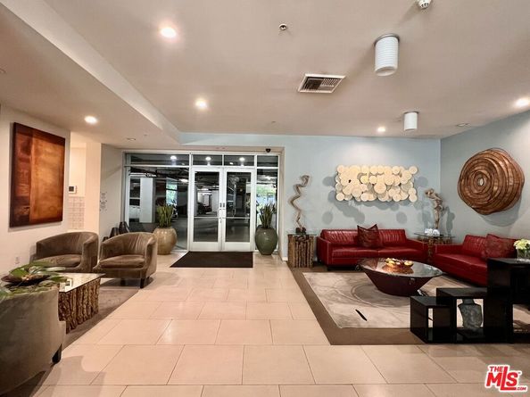 267 S San Pedro Street 221, Los Angeles CA 90012