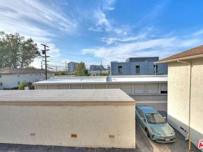 5815 Bowcroft Street 4, Los Angeles CA 90016