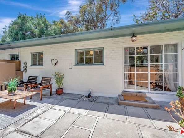 5513 Village, Los Angeles CA 90016