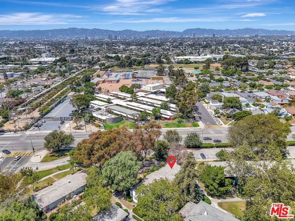 5513 Village, Los Angeles CA 90016