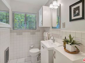 5513 Village, Los Angeles CA 90016