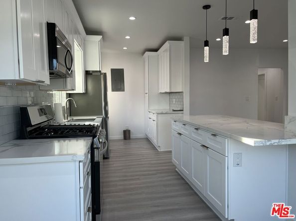 3021 Wellington Road, Los Angeles CA 90016