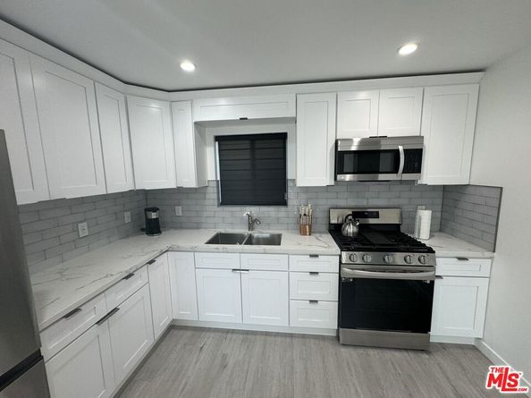 3021 Wellington Road, Los Angeles CA 90016