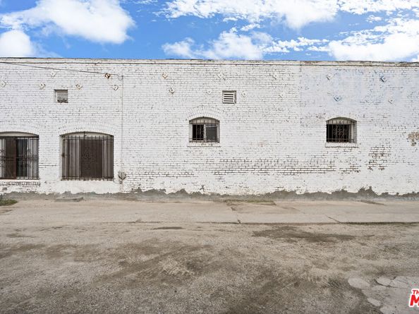 4441 Avalon Boulevard, Los Angeles CA 90011