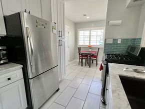 710 Venice Way 12, Inglewood CA 90302