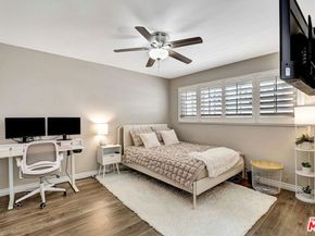 710 Venice Way 12, Inglewood CA 90302