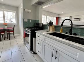 710 Venice Way 12, Inglewood CA 90302