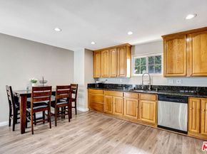 710 Venice Way 12, Inglewood CA 90302