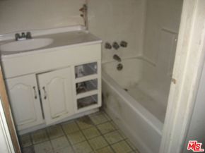 9607 Evers Avenue, Los Angeles CA 90002