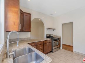 458 N Genesee Avenue, Los Angeles CA 90036