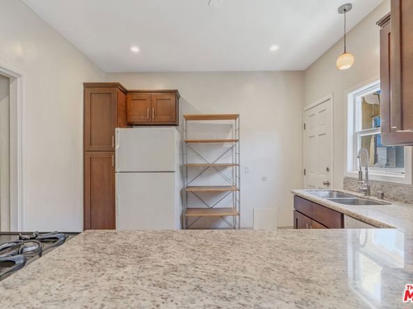 458 N Genesee Avenue, Los Angeles CA 90036