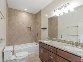 458 N Genesee Avenue, Los Angeles CA 90036