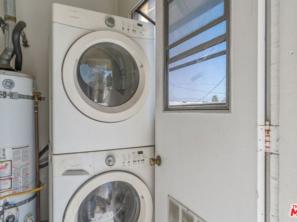 458 N Genesee Avenue, Los Angeles CA 90036