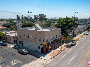 6600 S Hoover Street, Los Angeles CA 90044