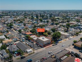 6600 S Hoover Street, Los Angeles CA 90044