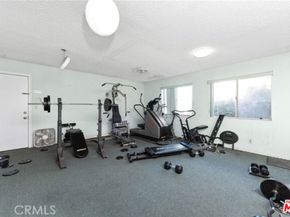 Undisclosed Address #25593387, Van Nuys CA 91405