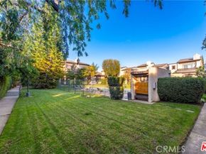 Undisclosed Address #25593387, Van Nuys CA 91405