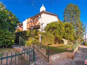 Undisclosed Address #25593387, Van Nuys CA 91405