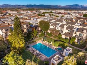 Undisclosed Address #25593387, Van Nuys CA 91405