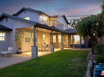 850 N Kenwood Street