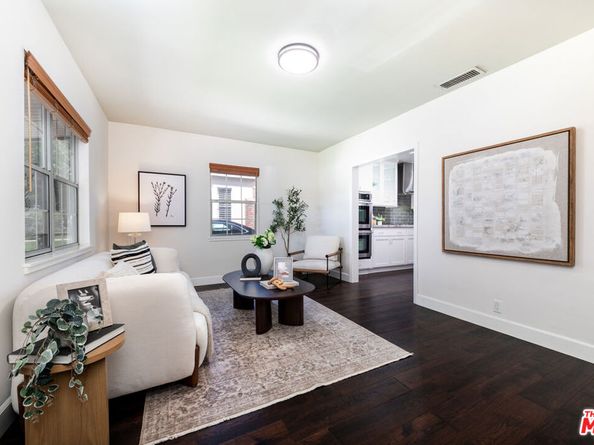 850 N Kenwood Street, Burbank CA 91505