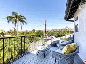 850 N Kenwood Street, Burbank CA 91505