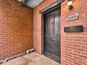 11378 Ovada Place, Los Angeles CA 90049