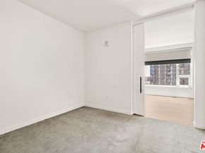 1050 S Grand Avenue 1405, Los Angeles CA 90015