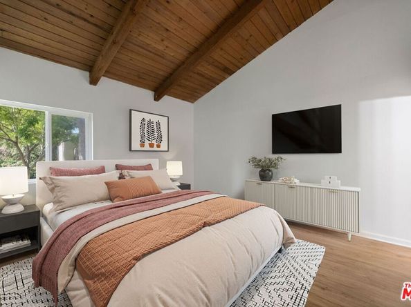 4905 Indian Wood Road 217, Culver City CA 90230