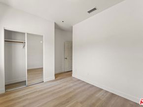 12375 Osborne Place 13, Pacoima CA 91331