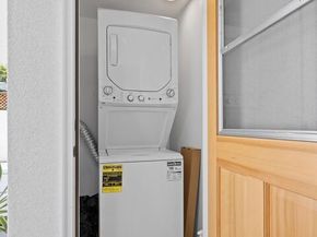 3170 Glenmanor Place, Los Angeles CA 90039