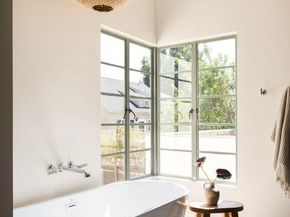 2449 N Commonwealth Avenue, Los Angeles CA 90027