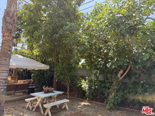 5724 La Mirada Avenue, Los Angeles CA 90038