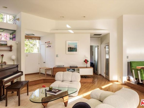 947 N Martel Avenue, Los Angeles CA 90046