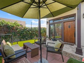 1556 S Ogden Drive, Los Angeles CA 90019