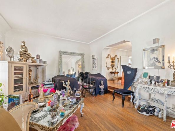 1556 S Ogden Drive, Los Angeles CA 90019