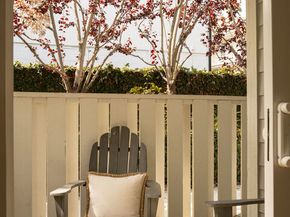 2222 5th Street 102, Santa Monica CA 90405