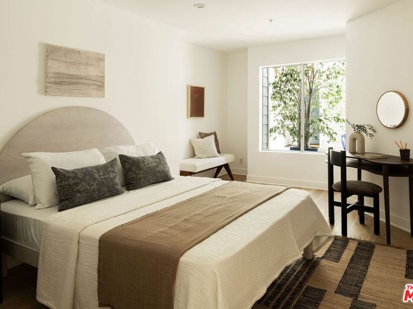 2222 5th Street 102, Santa Monica CA 90405