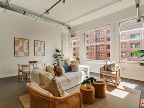 939 S Broadway 404, Los Angeles CA 90015