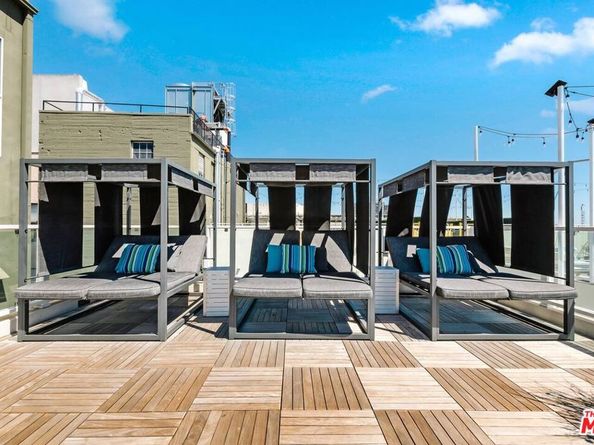 939 S Broadway 404, Los Angeles CA 90015