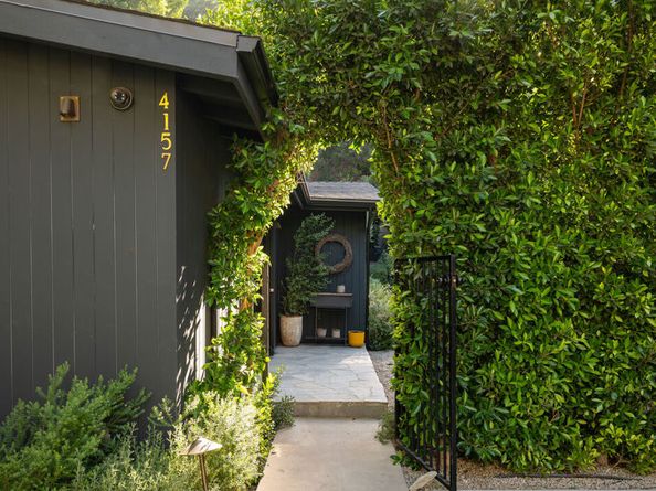 4157 Sunswept Drive, Studio City CA 91604