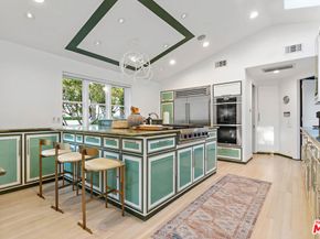 10288 Century Woods Drive, Los Angeles CA 90067