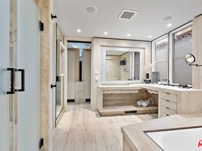 10288 Century Woods Drive, Los Angeles CA 90067