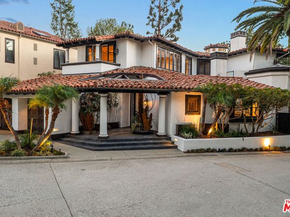 10288 Century Woods Drive, Los Angeles CA 90067