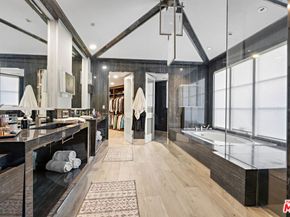 10288 Century Woods Drive, Los Angeles CA 90067