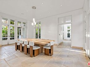 10288 Century Woods Drive, Los Angeles CA 90067