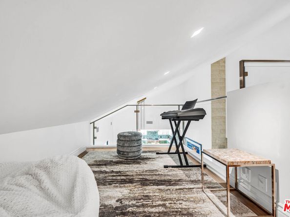 2401 Century, Los Angeles CA 90067