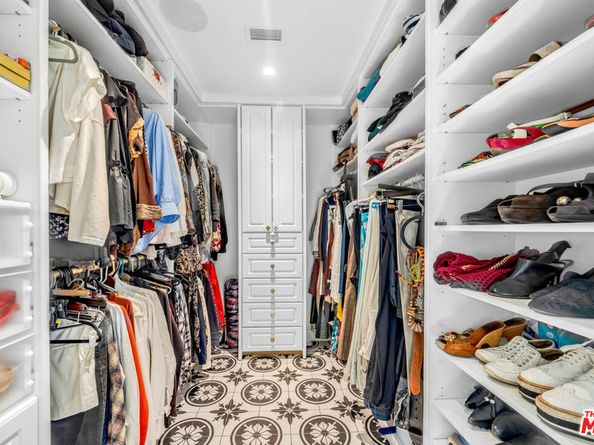 2401 Century, Los Angeles CA 90067