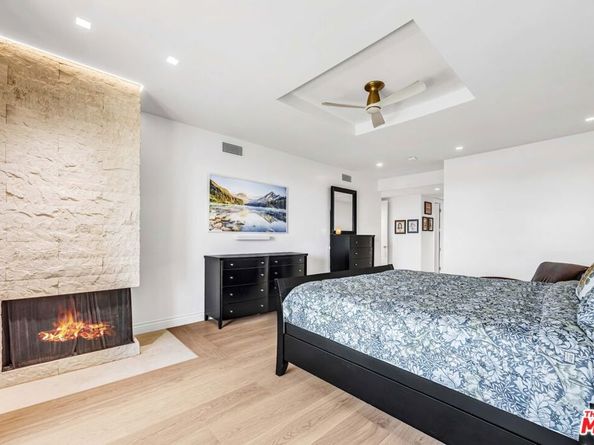 2401 Century, Los Angeles CA 90067