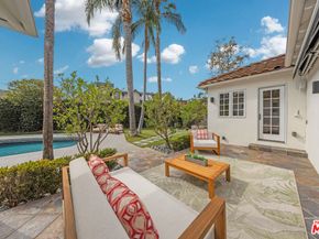 900 S Ridgeley Drive, Los Angeles CA 90036